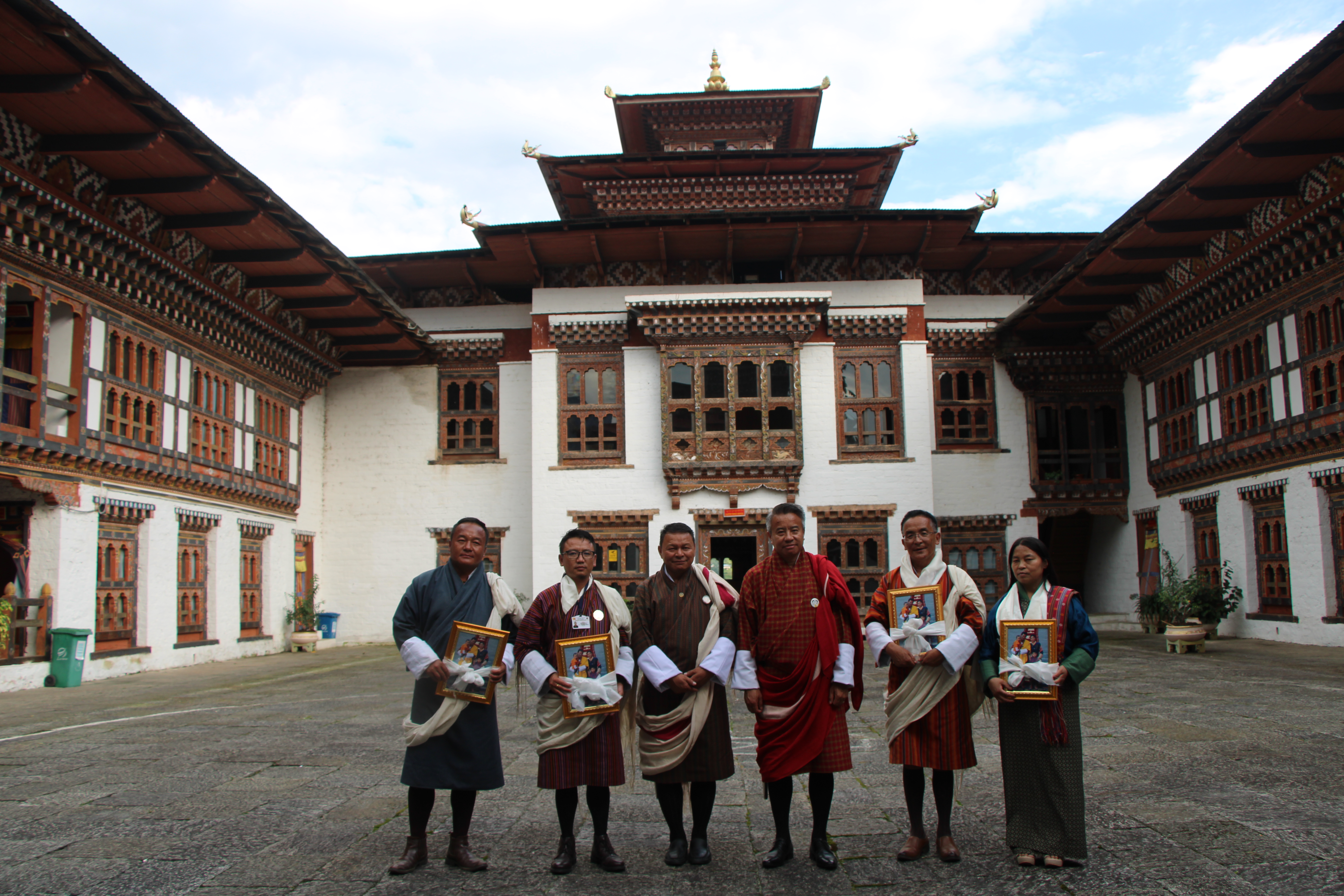 Khadar Ceremony  To Recognize The Civil Servants